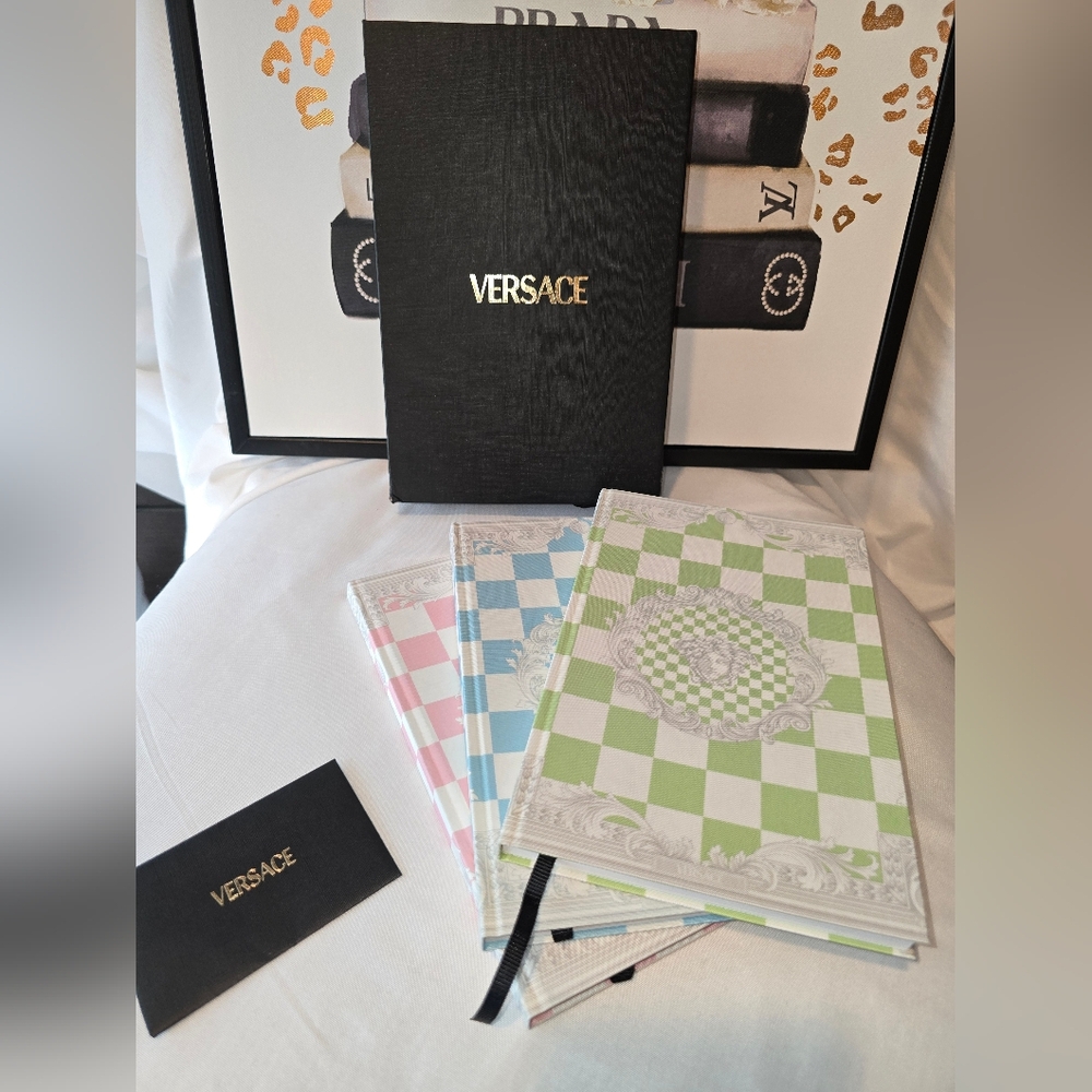 Versace Elegant Checkered 3 Notebook Collection